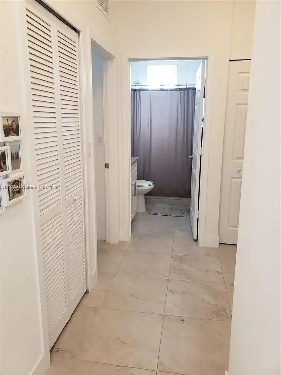 701 NW 127th Pl, Miami FL 33182 photo 5