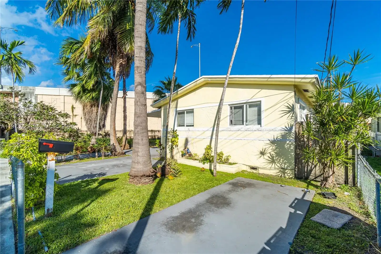 1021 NW 23rd Ave # 1023, Miami FL 33125 photo 3