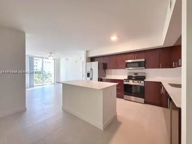 11239 NW 4th Ter # 610, Sweetwater FL 33172 photo 3