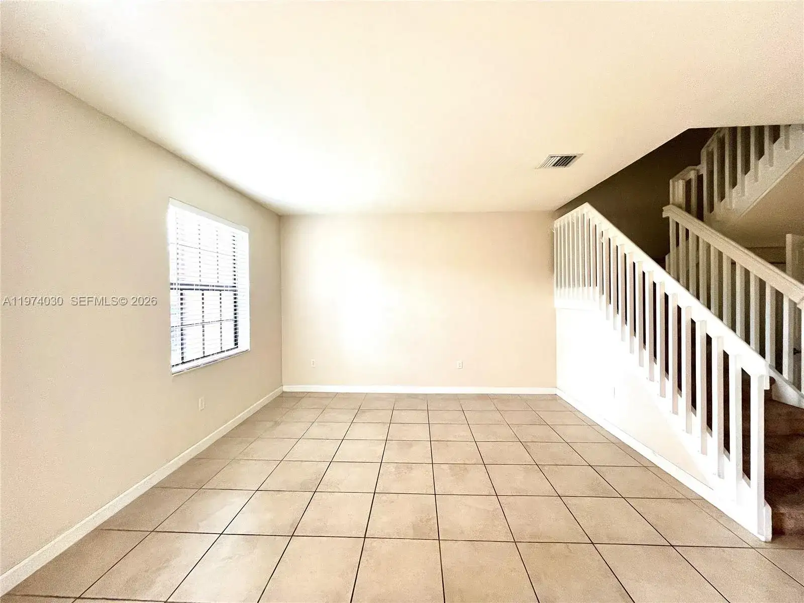 9271 W 33rd Ln, Hialeah FL 33018 photo 4