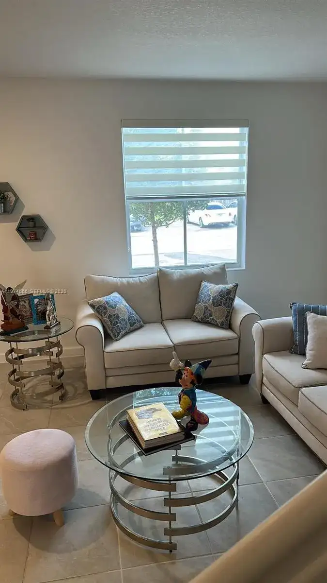 12221 NW 23rd Pl, Miami FL 33167 photo 3