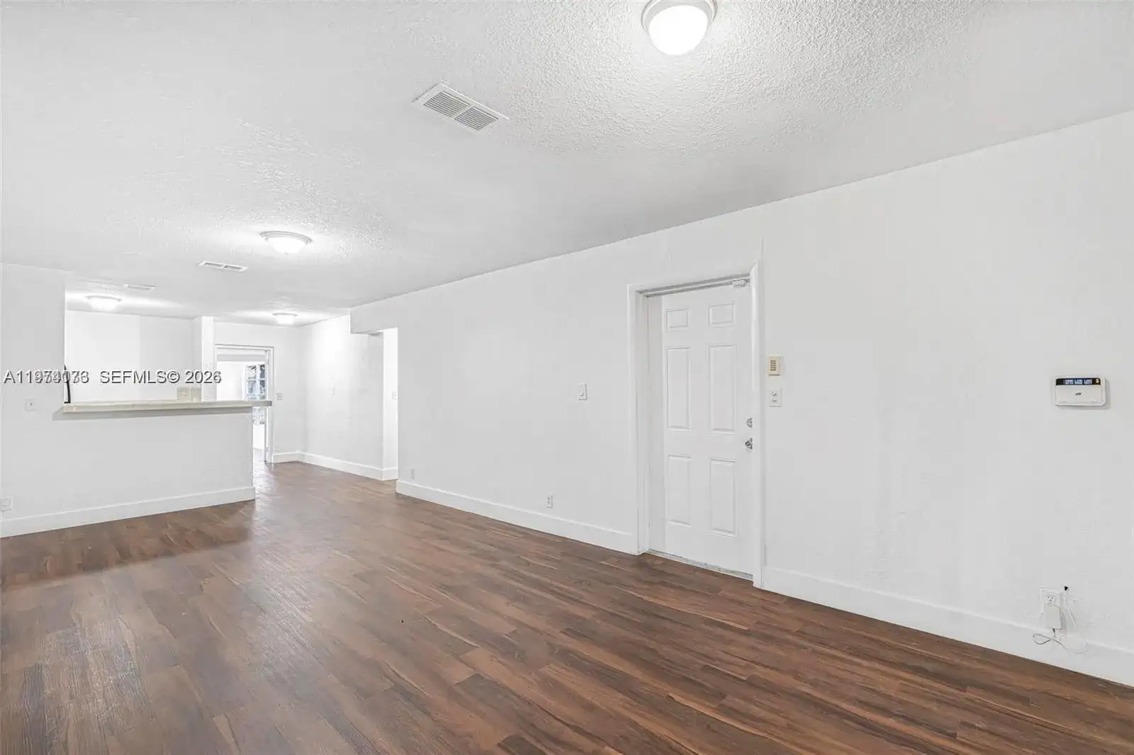 1408 NW 9th Ave, Fort Lauderdale FL 33311 photo 2