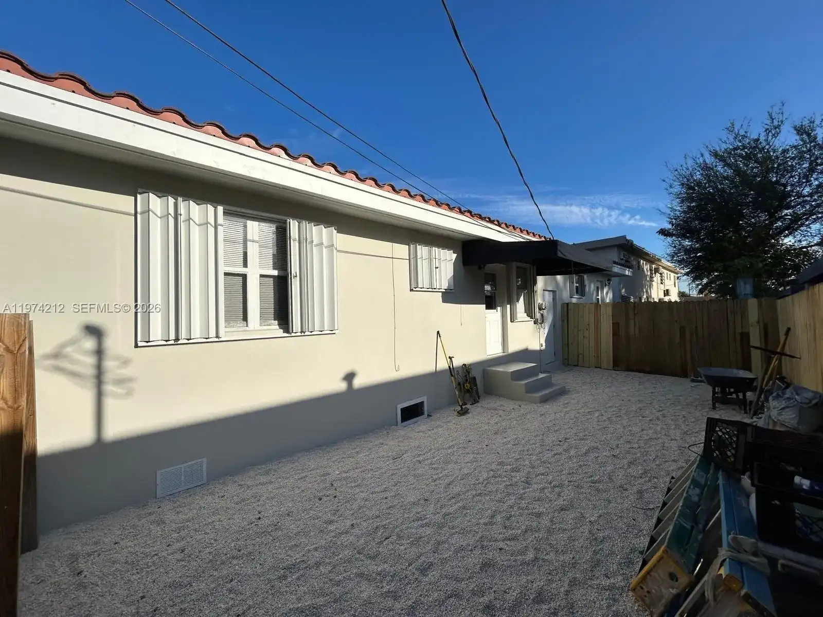 5710 SW 3rd St, Miami FL 33144 photo 4