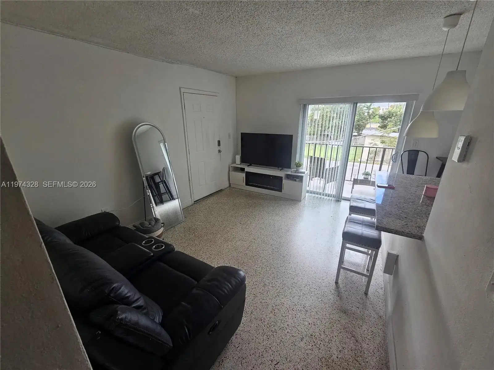 1241 NW 6th St # 6, Miami FL 33125 photo 3