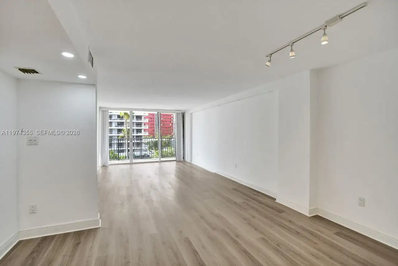 1450 Brickell Bay Dr # 503, Miami FL 33131 photo 5