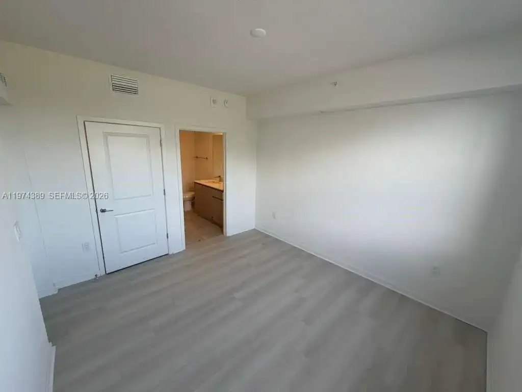 5587 MILLENIA PARK BLVD # 209, Orlando FL 32839 photo 2