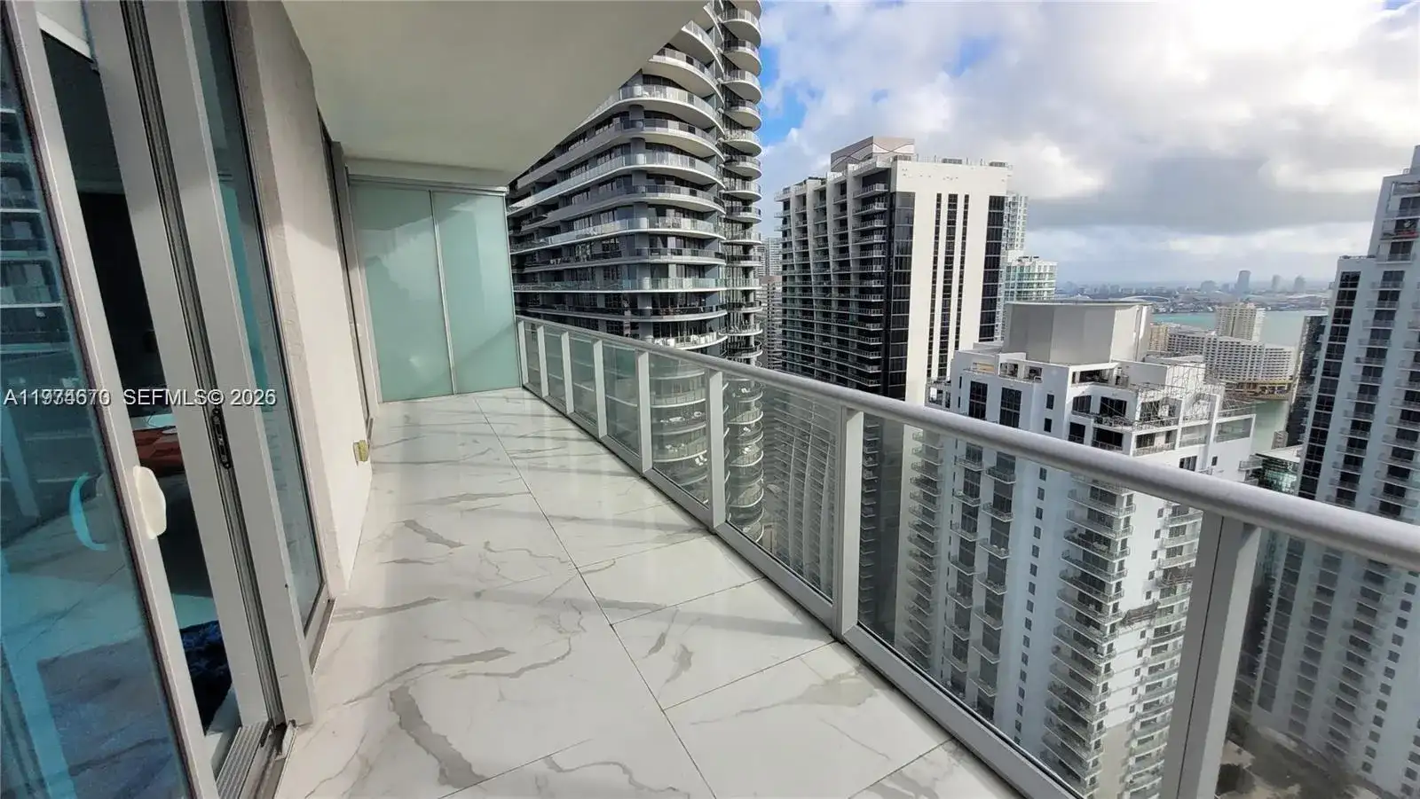 1100 S Miami Ave # 4201, Miami FL 33130 photo 3