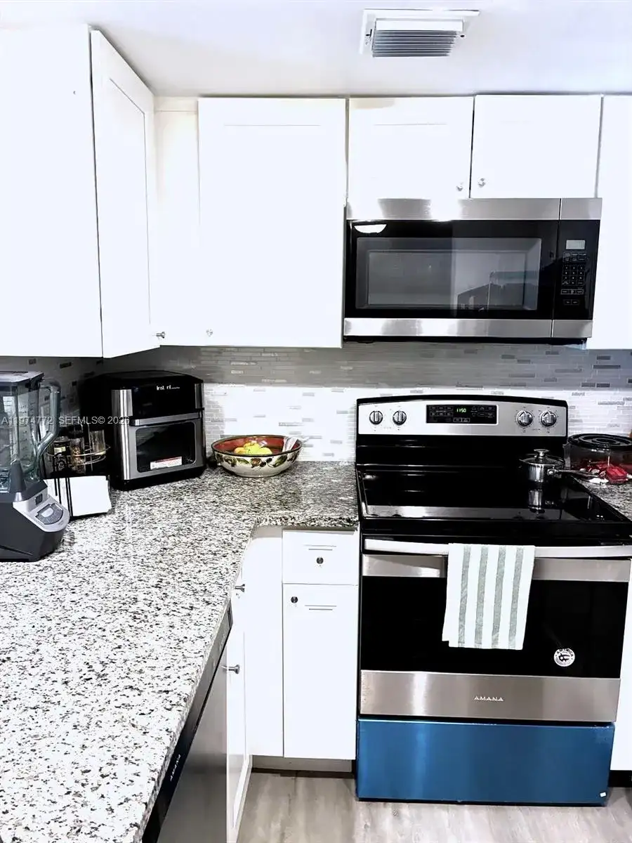 2024 Champions Way, North Lauderdale FL 33068 photo 3