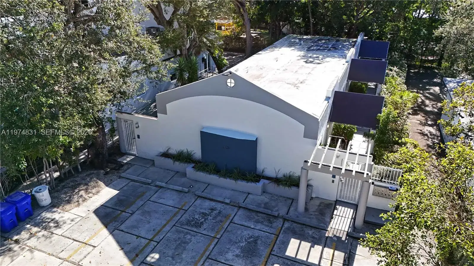 2825 SW 3rd Ave, Miami FL 33129 photo 4