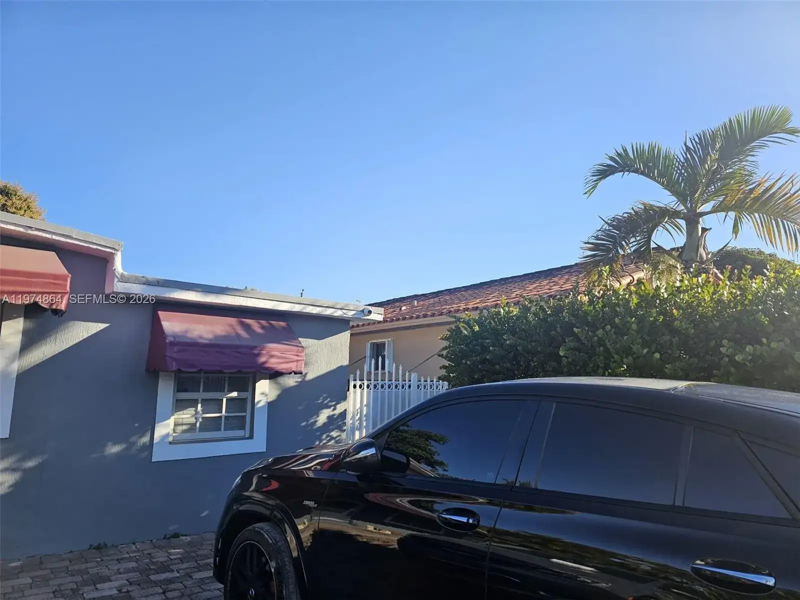 183 E 44th St, Hialeah FL 33013 photo 3