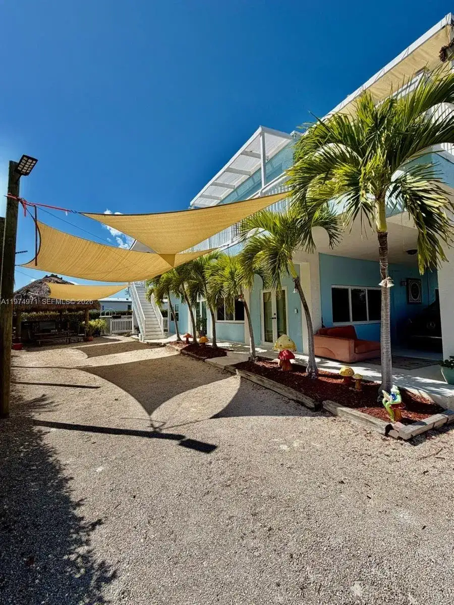 212 Banyan Ln, Tavernier FL 33070 photo 5