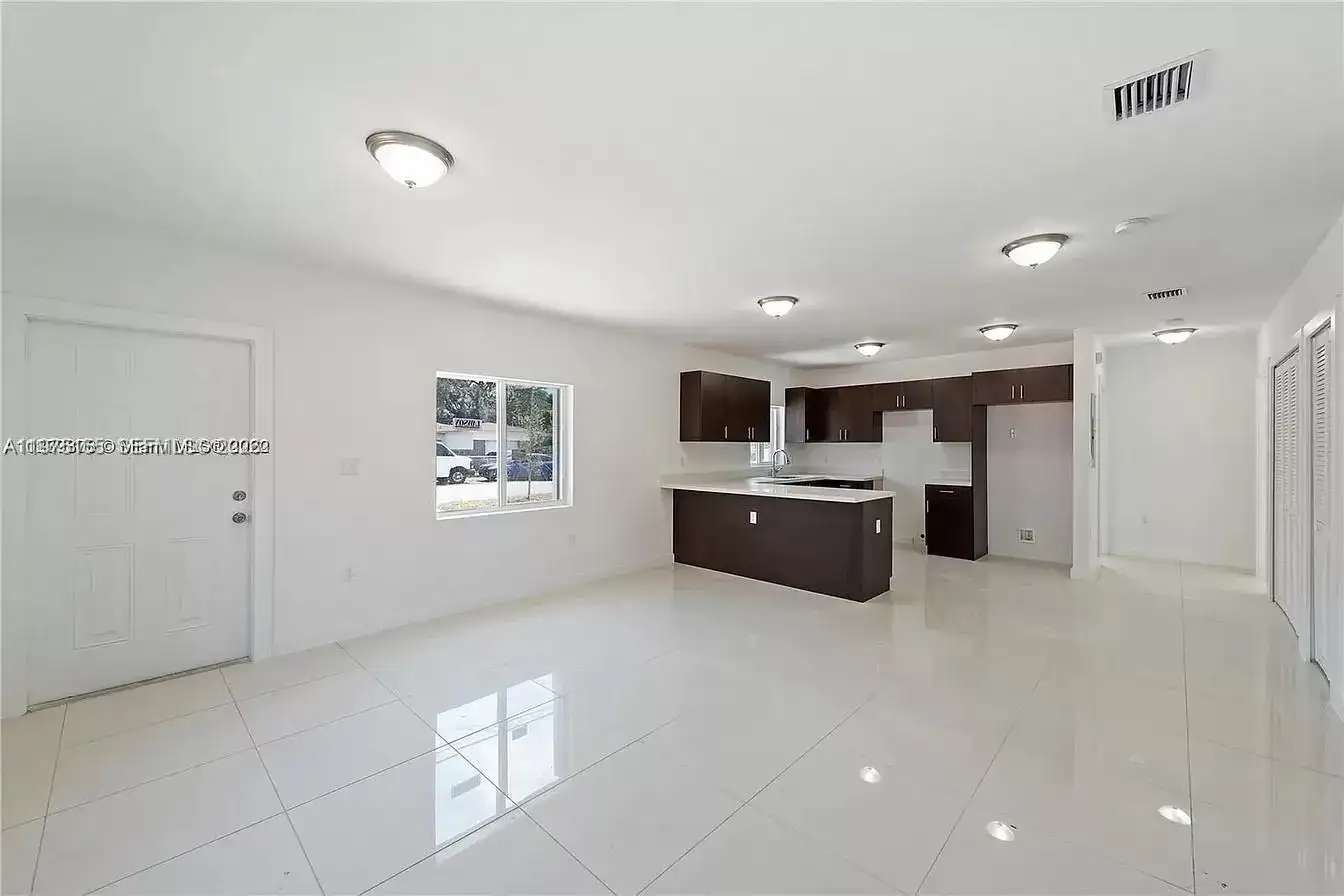 2285 NW 91 ST # 0, Miami FL 33147 photo 3