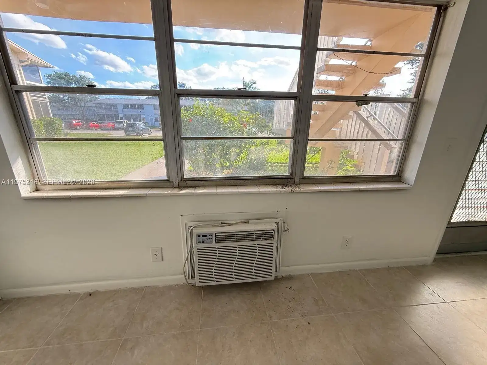 210 Canterbury J # 1, West Palm Beach FL 33417 photo 4