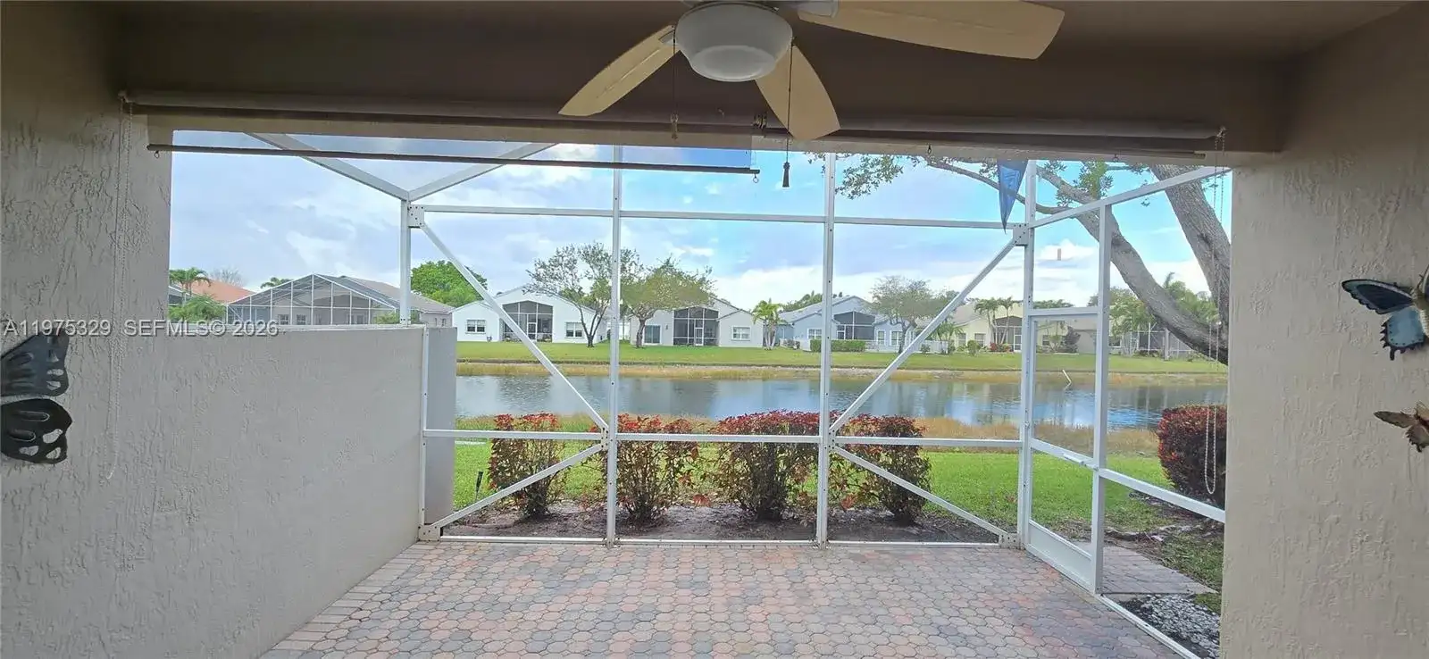 8214 Bellafiore Way, Boynton Beach FL 33472 photo 2