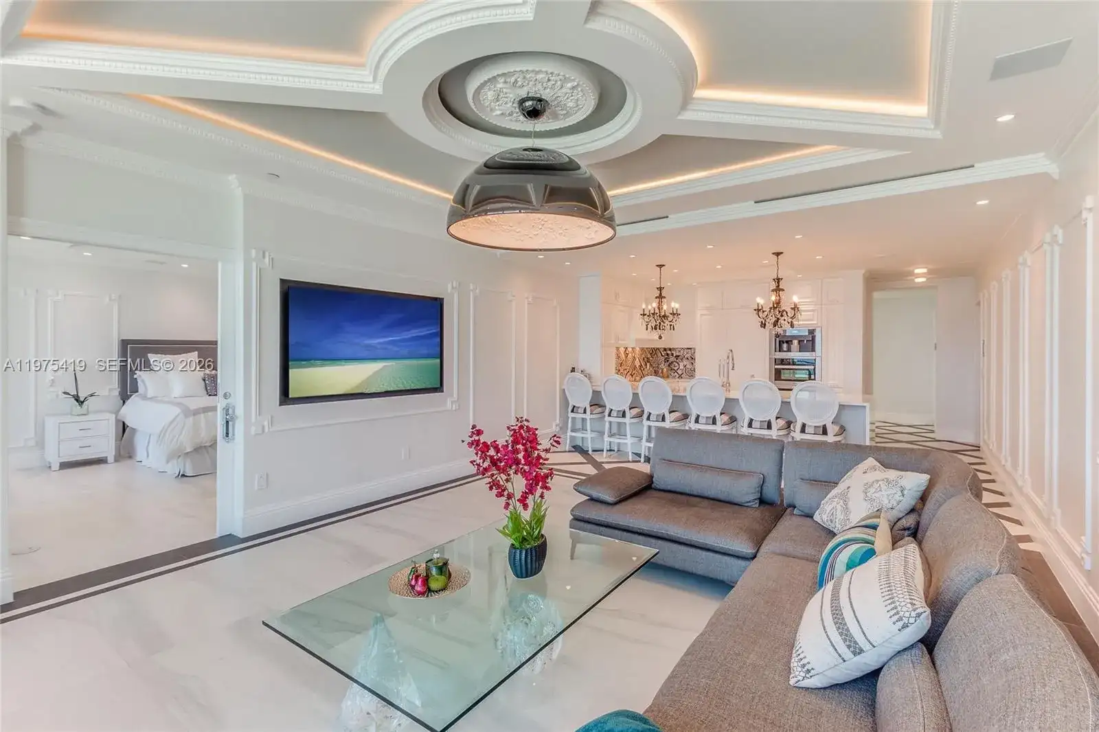 1455 Ocean Dr # 1607, Miami Beach FL 33139 photo 4