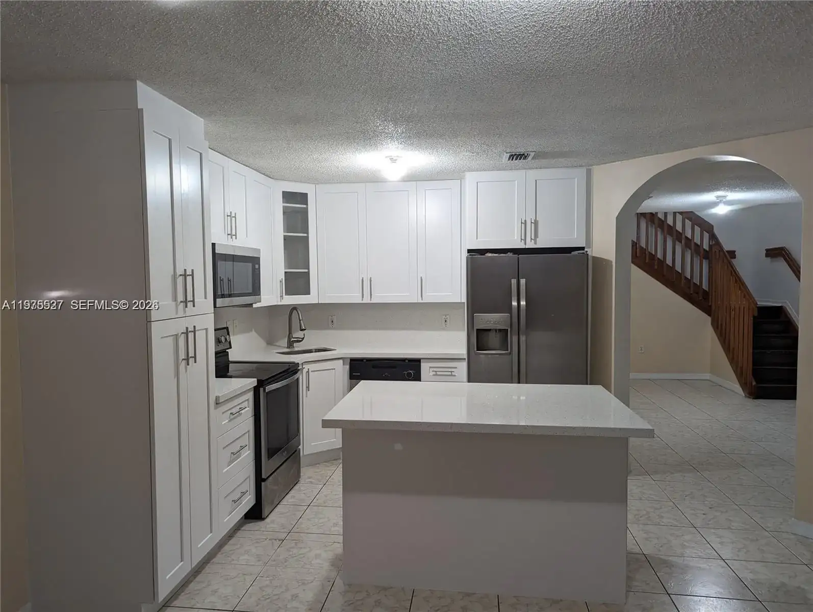 8719 SW 158th Path, Miami FL 33193 photo 2