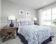 1070 NW 6th Ter, Florida City FL 33034 photo 4