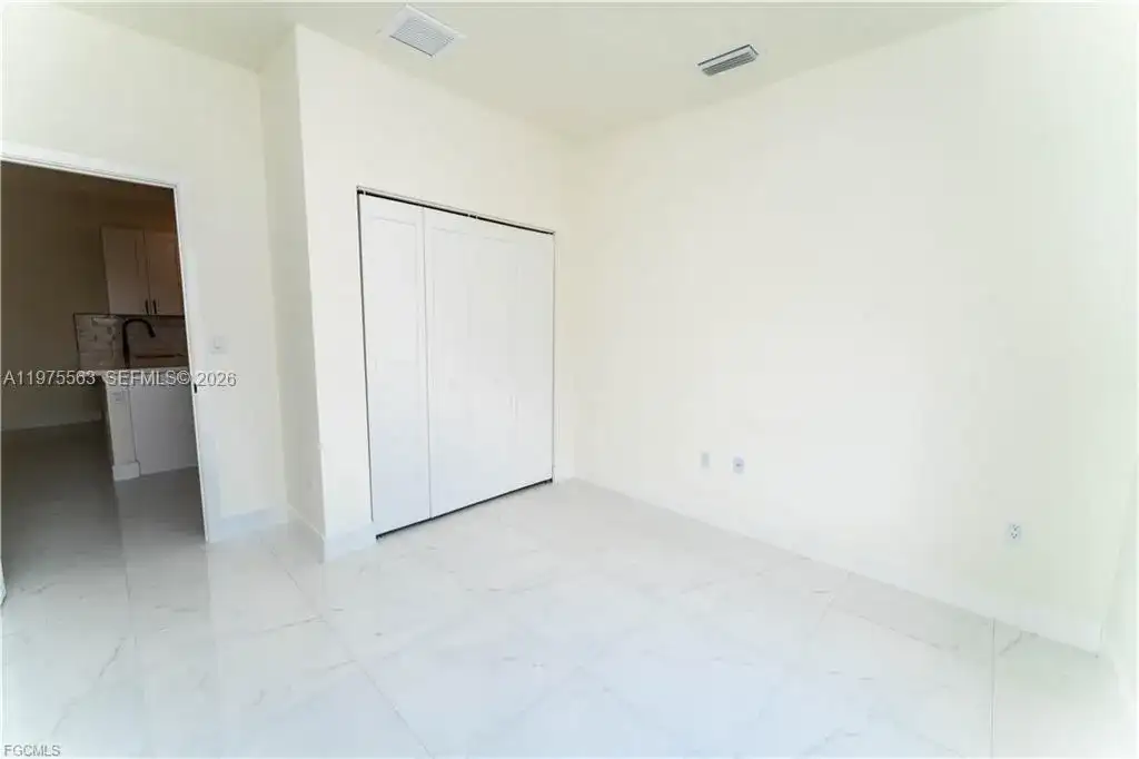 4706 27th st sw, Lehigh Acres FL 33973 photo 4
