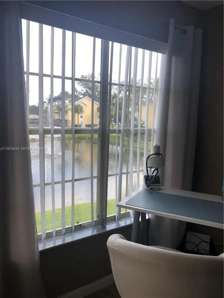 6355 La Costa Dr # G, Boca Raton FL 33433 photo 4