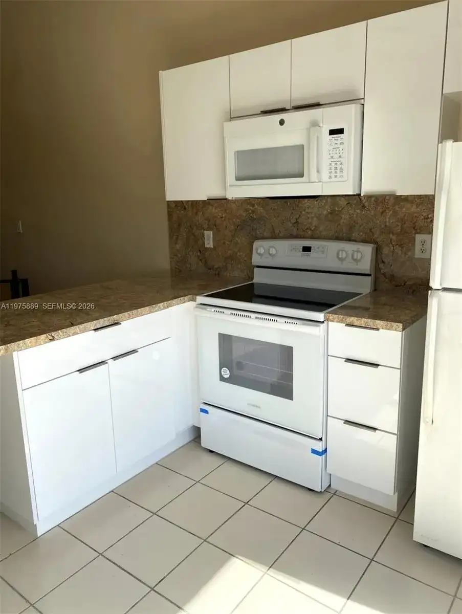 7603 W 29th Ln # 55, Hialeah FL 33018 photo 3