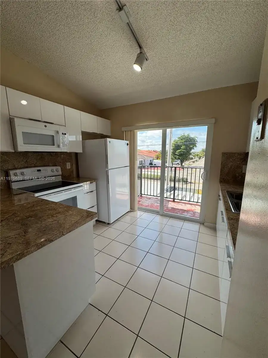 7603 W 29th Ln # 55, Hialeah FL 33018 photo 4