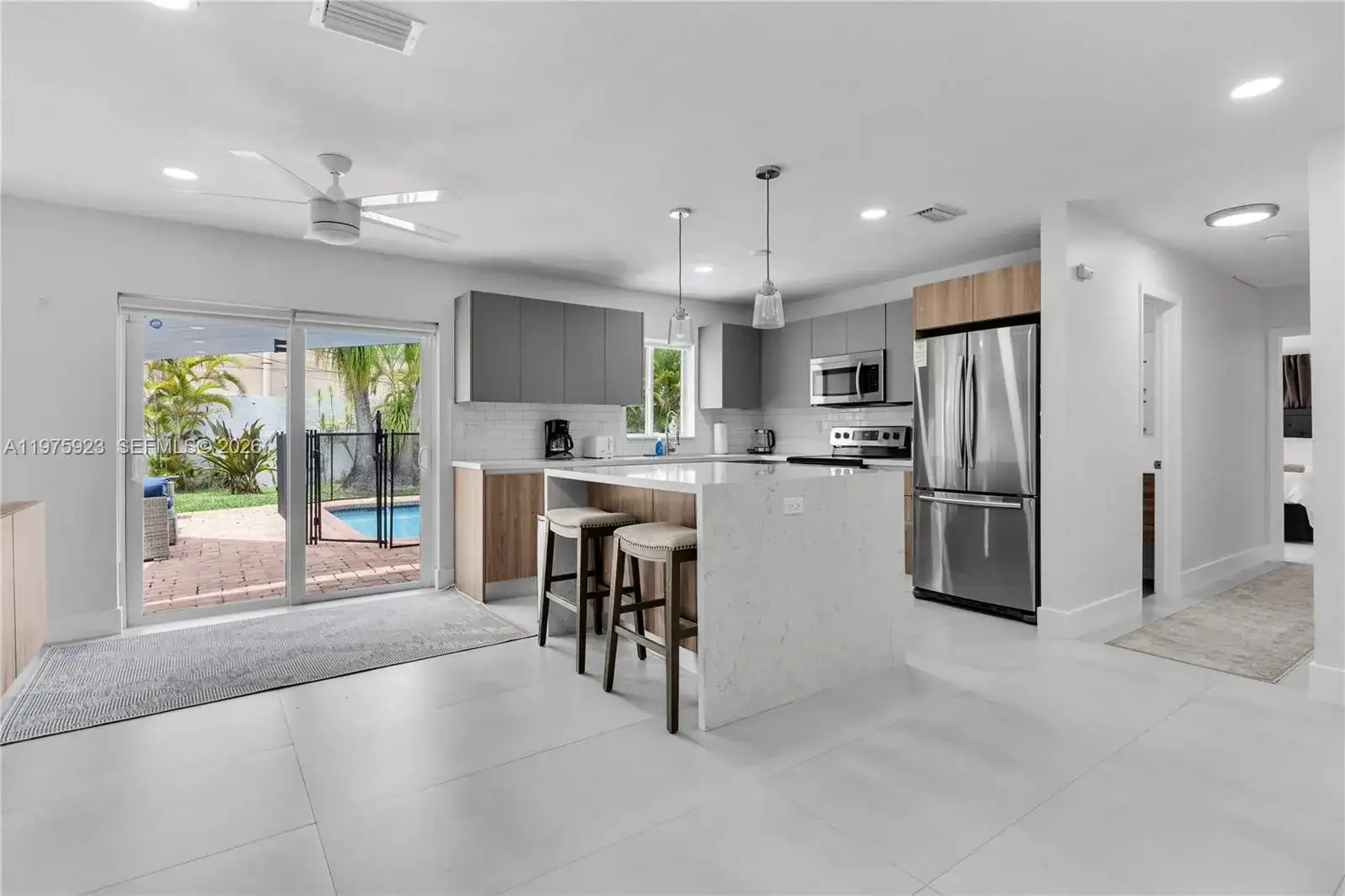 617 NW 30th Ct, Wilton Manors FL 33311 photo 5