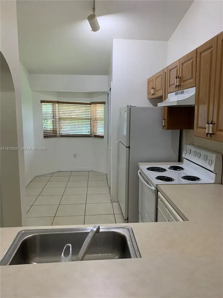 1250 SE 29th St # 58, Homestead FL 33035 photo 2