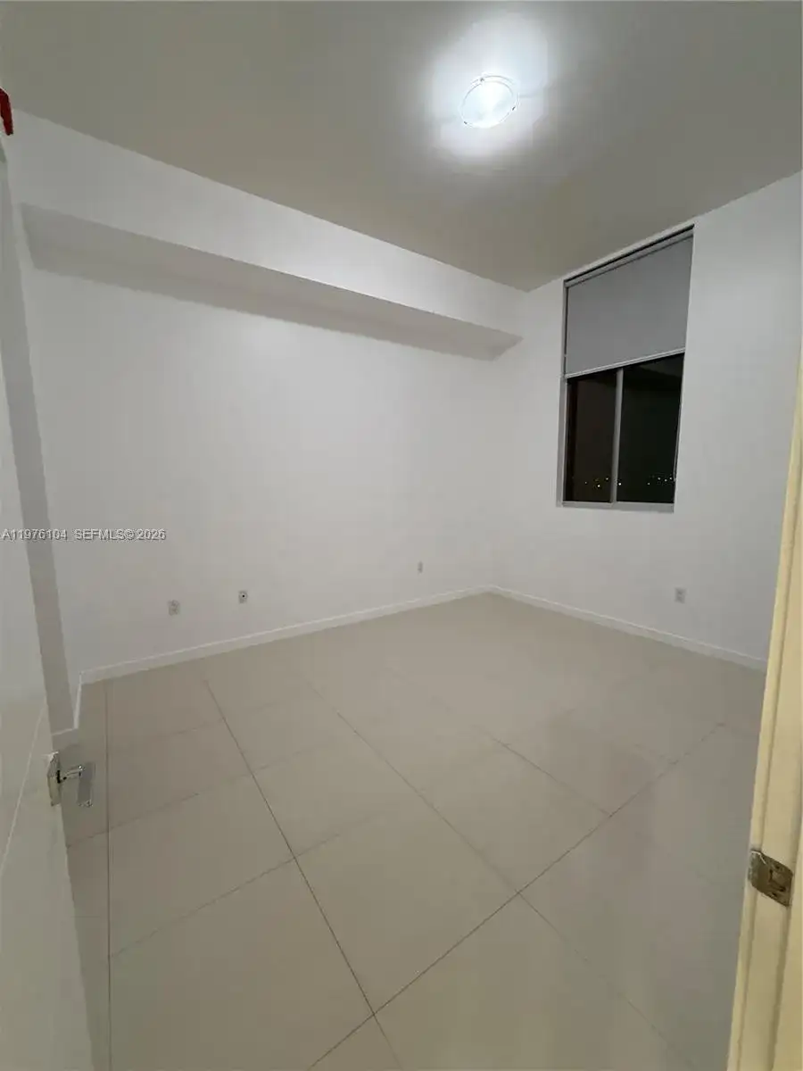 7661 NW 107th Ave # 813, Doral FL 33178 photo 3