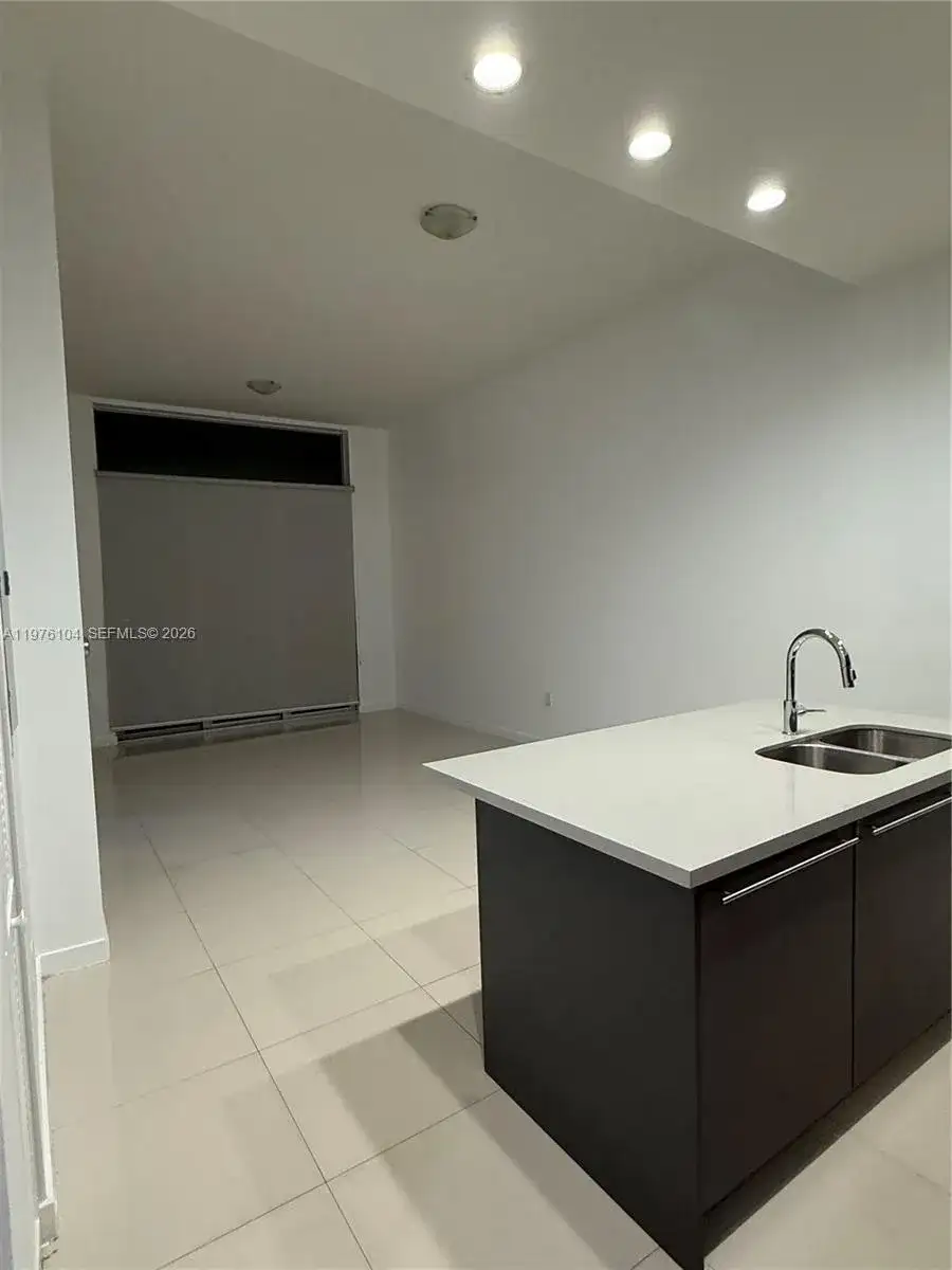 7661 NW 107th Ave # 813, Doral FL 33178 photo 5