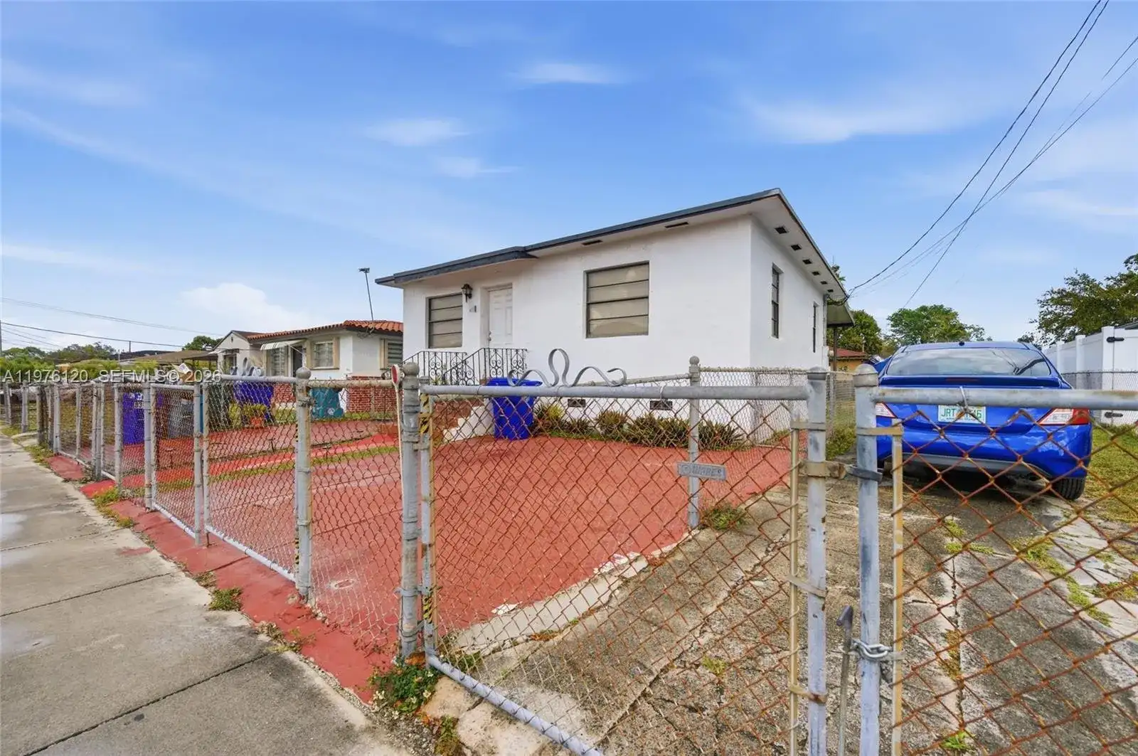831 NW 34th Ave, Miami FL 33125 photo 2