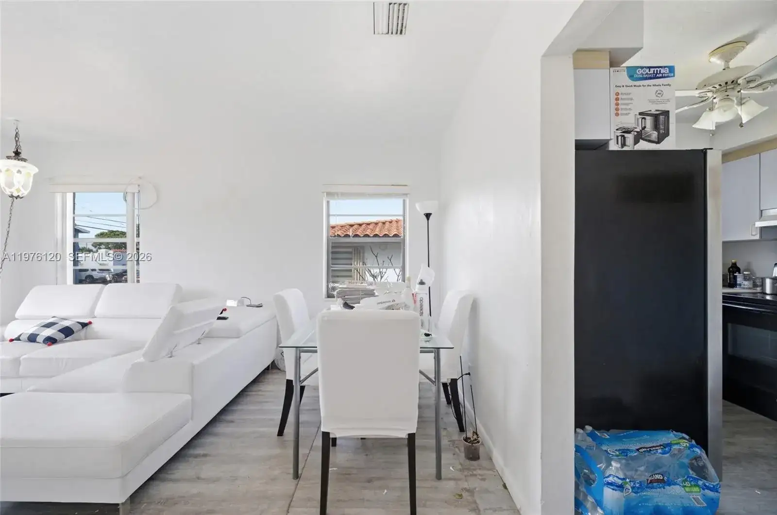831 NW 34th Ave, Miami FL 33125 photo 4