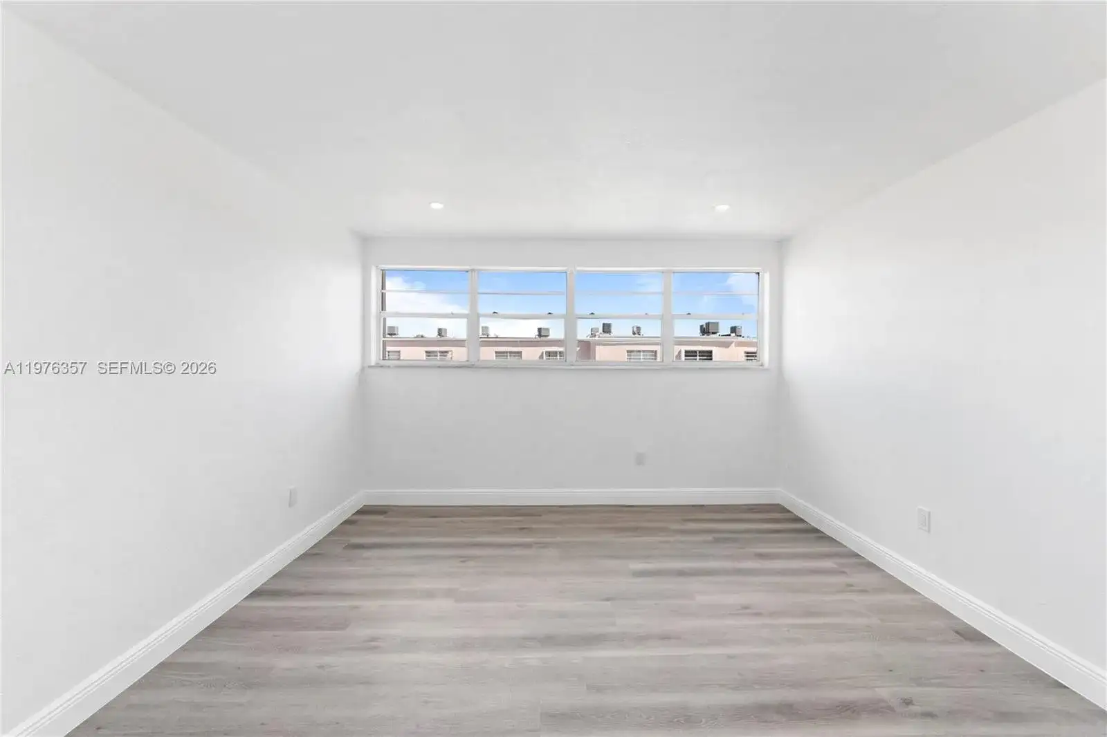 840 SW 105th Ave # 310, Miami FL 33174 photo 4
