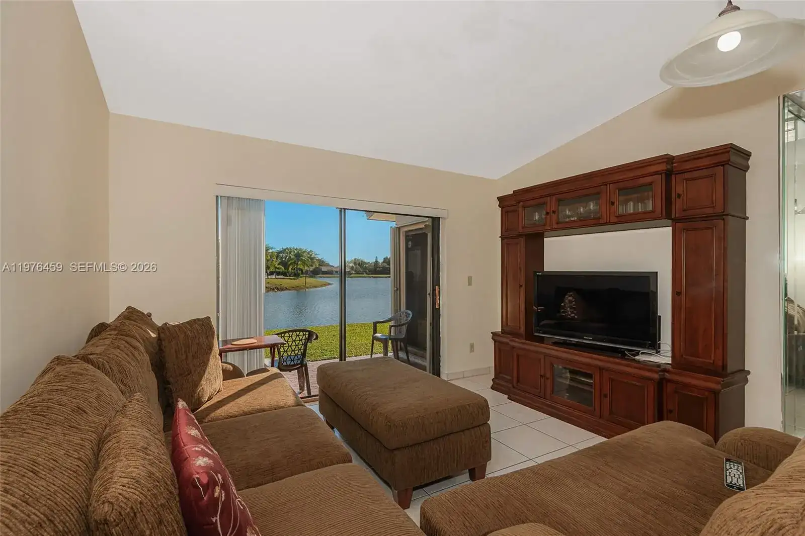 840 SW 120th Way, Davie FL 33325 photo 5
