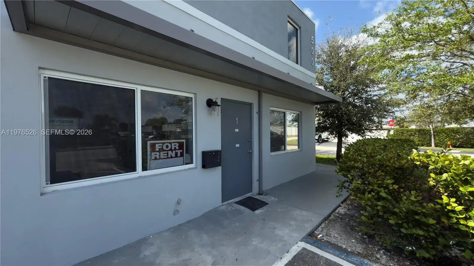 500 NE 25th St # 1, Pompano Beach FL 33064 photo 2