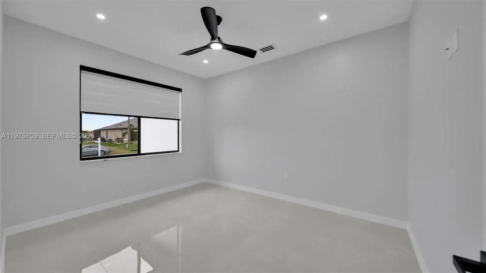 910 NW 36, Cape Coral FL 33993 photo 5