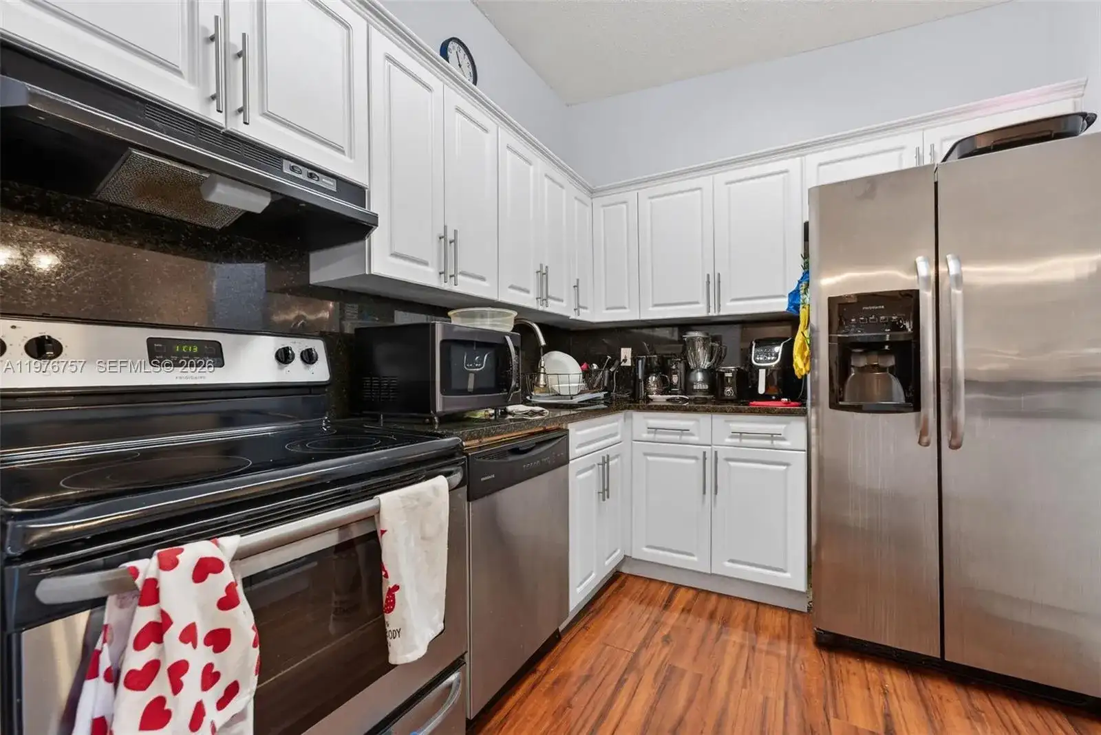 9748 S Belfort Cir # 201, Tamarac FL 33321 photo 3