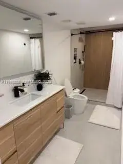 2625 Collins Ave # 1110, Miami Beach FL 33140 photo 4