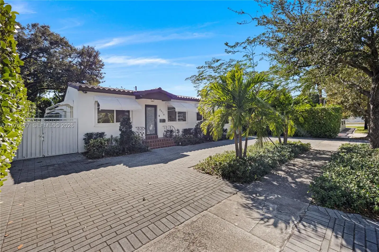 6476 SW 10th Ter, West Miami FL 33144 photo 2