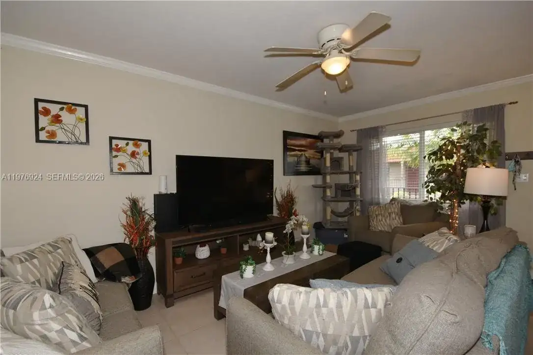 3050 NE 5th Ter # 8, Wilton Manors FL 33334 photo 3