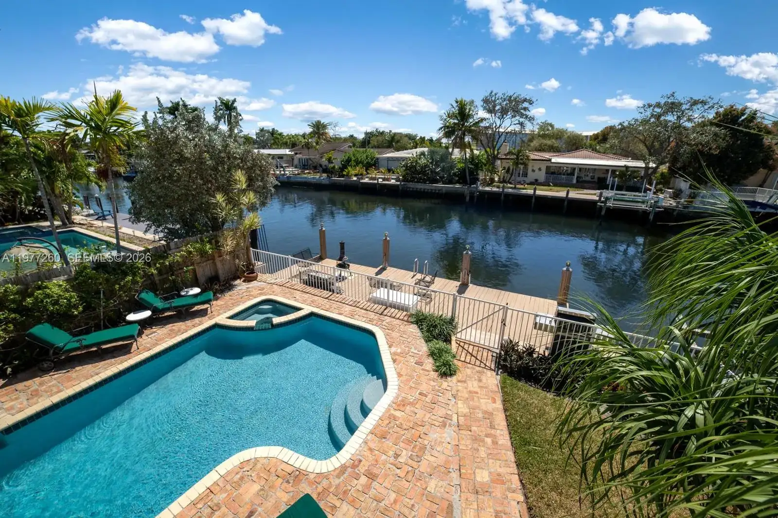 2046 NE 15th St, Fort Lauderdale FL 33304 photo 2