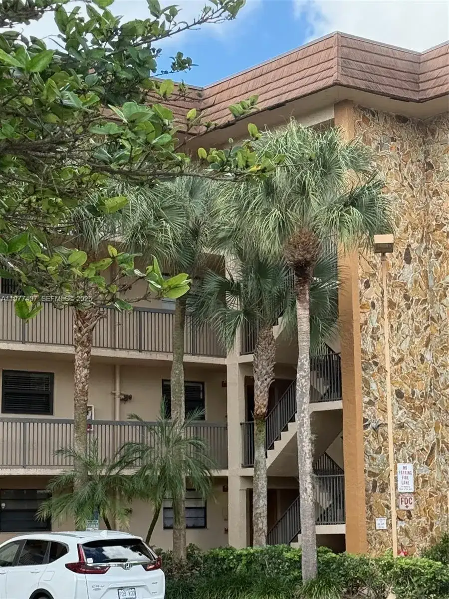4940 E Sabal Palm Blvd # 203, Tamarac FL 33319 photo 4