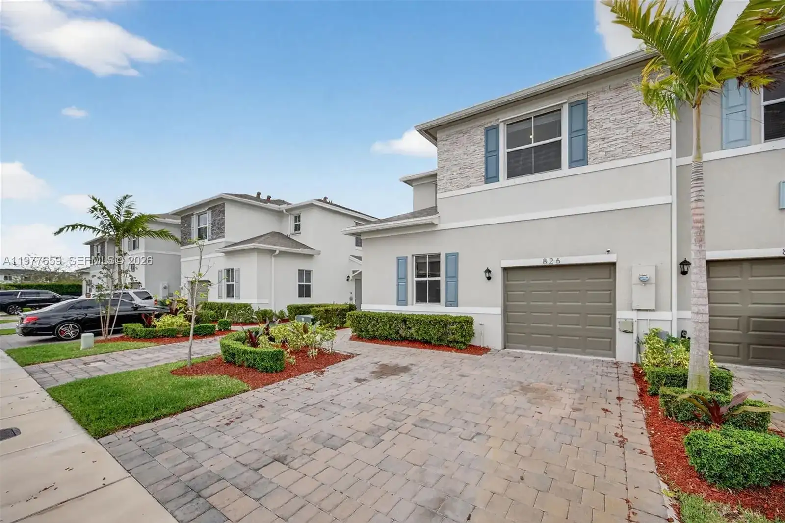 826 SE 17th St, Homestead FL 33034 photo 3