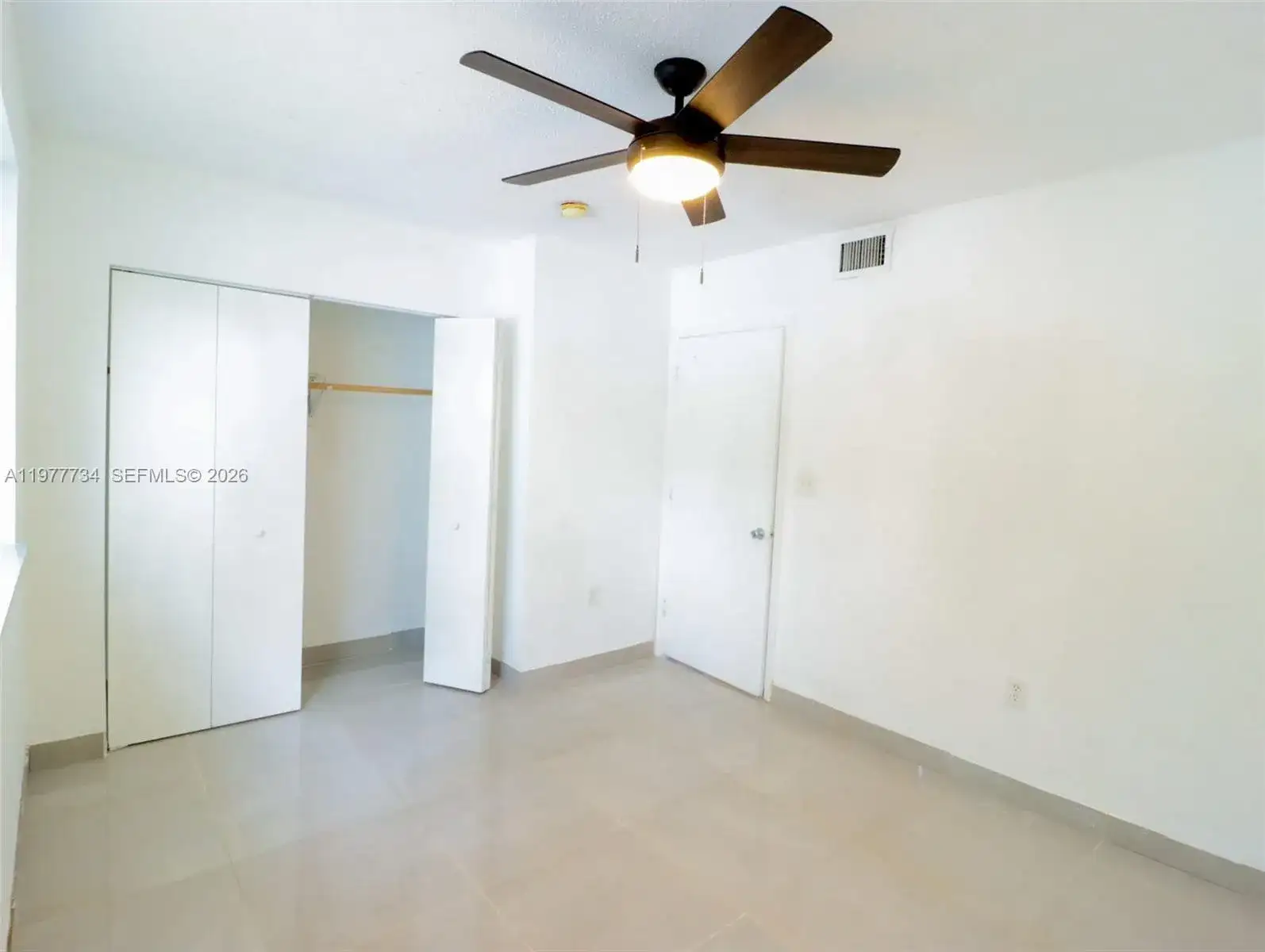 14010 NE 3rd Ct # 1, Miami FL 33161 photo 5