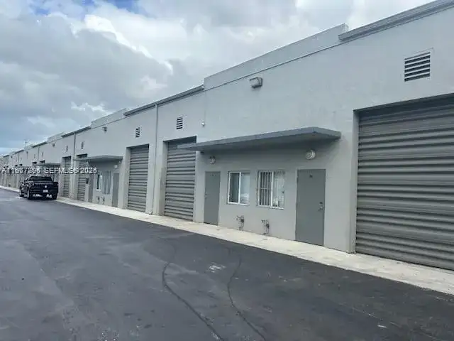 16205 SW 117th Ave # 24, Miami FL 33177 photo 2