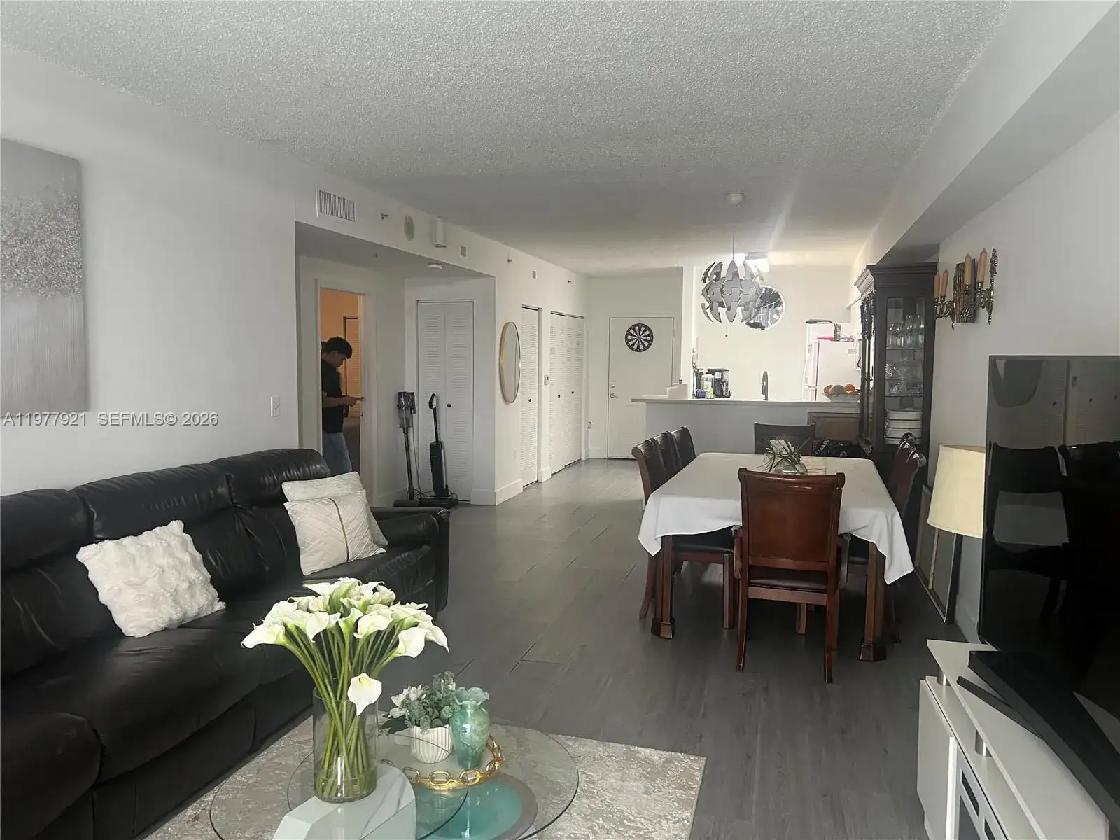 5099 NW 7th St # 505, Miami FL 33126 photo 3