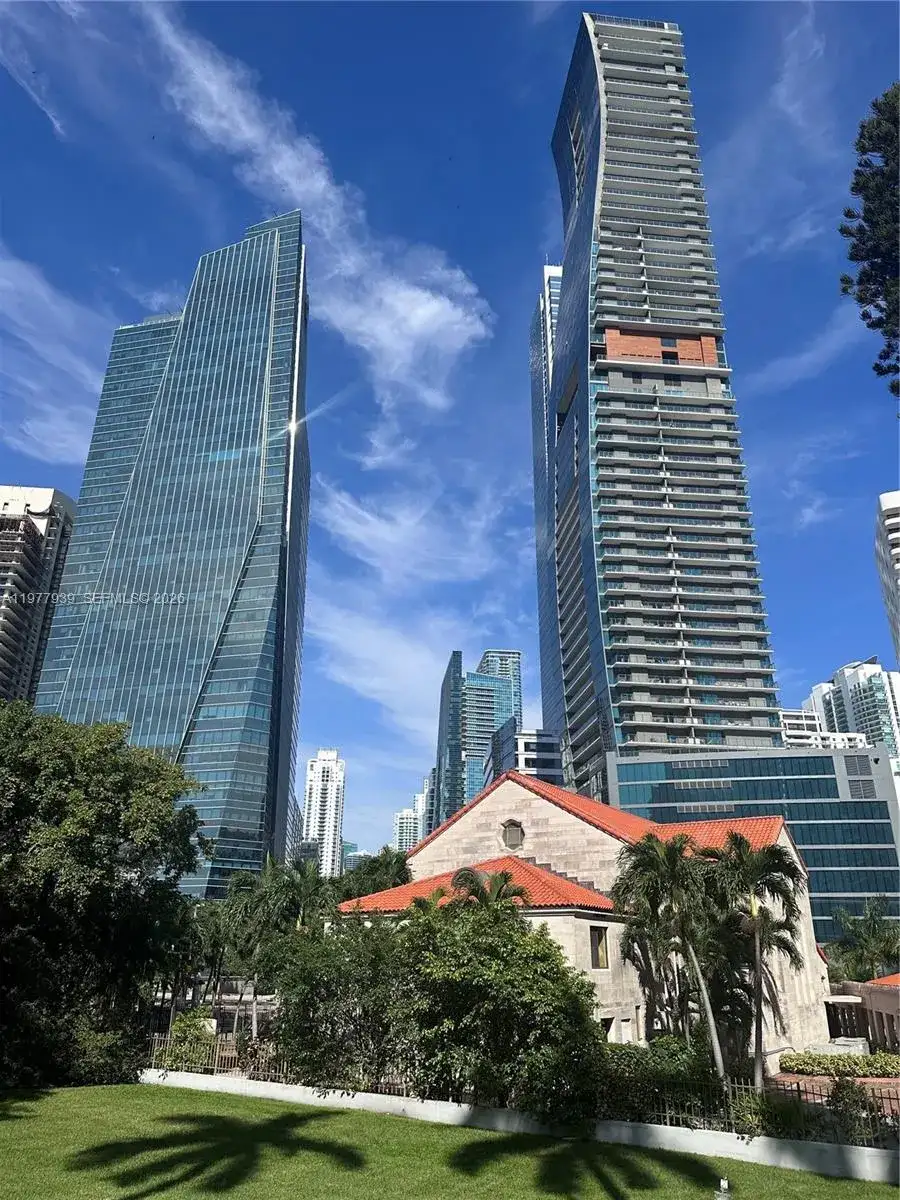 1541 Brickell Ave # B403, Miami FL 33129 photo 2