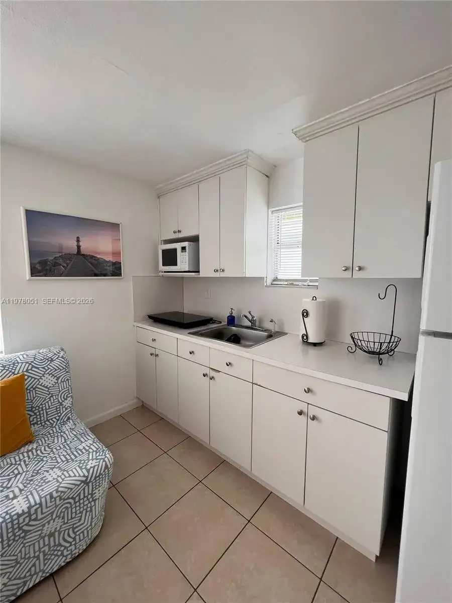2623 SW 17TH ST # A, Miami FL 33145 photo 5
