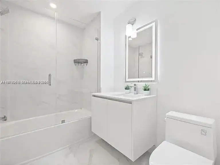 700 NE 24TH ST # 606, Miami FL 33137 photo 5