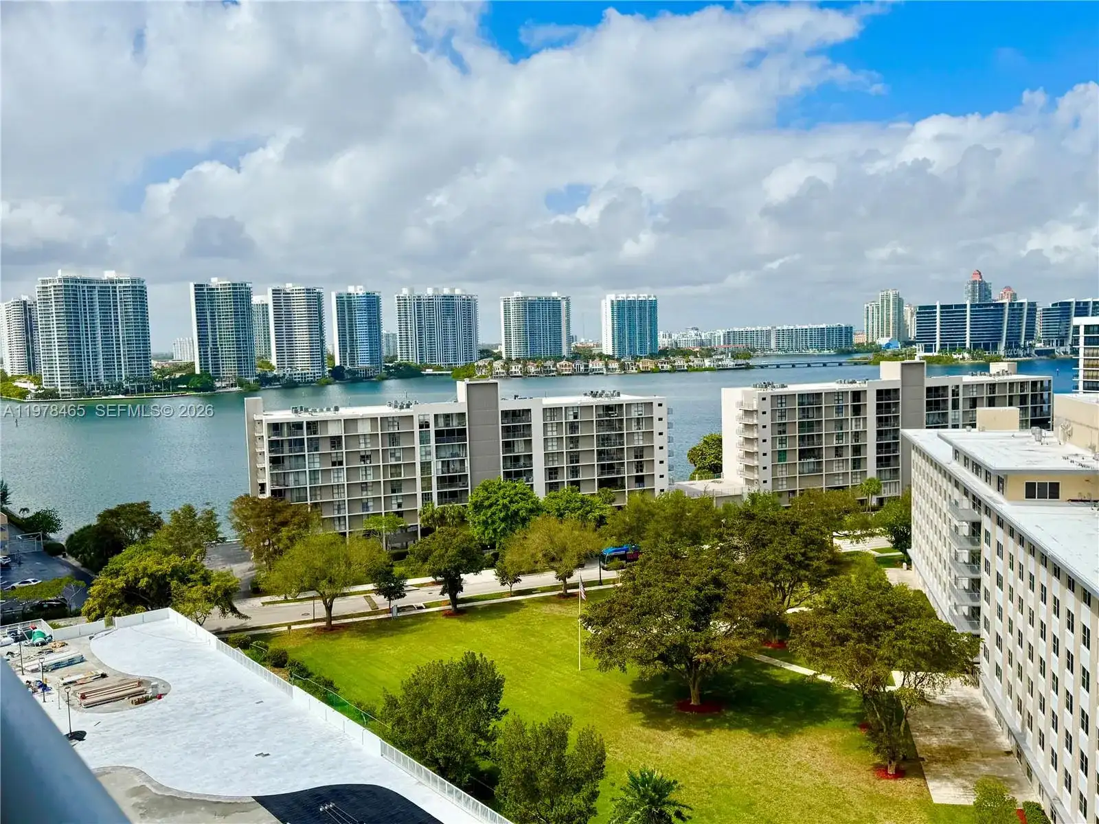 231 174th St # 1501, Sunny Isles Beach FL 33160 photo 2