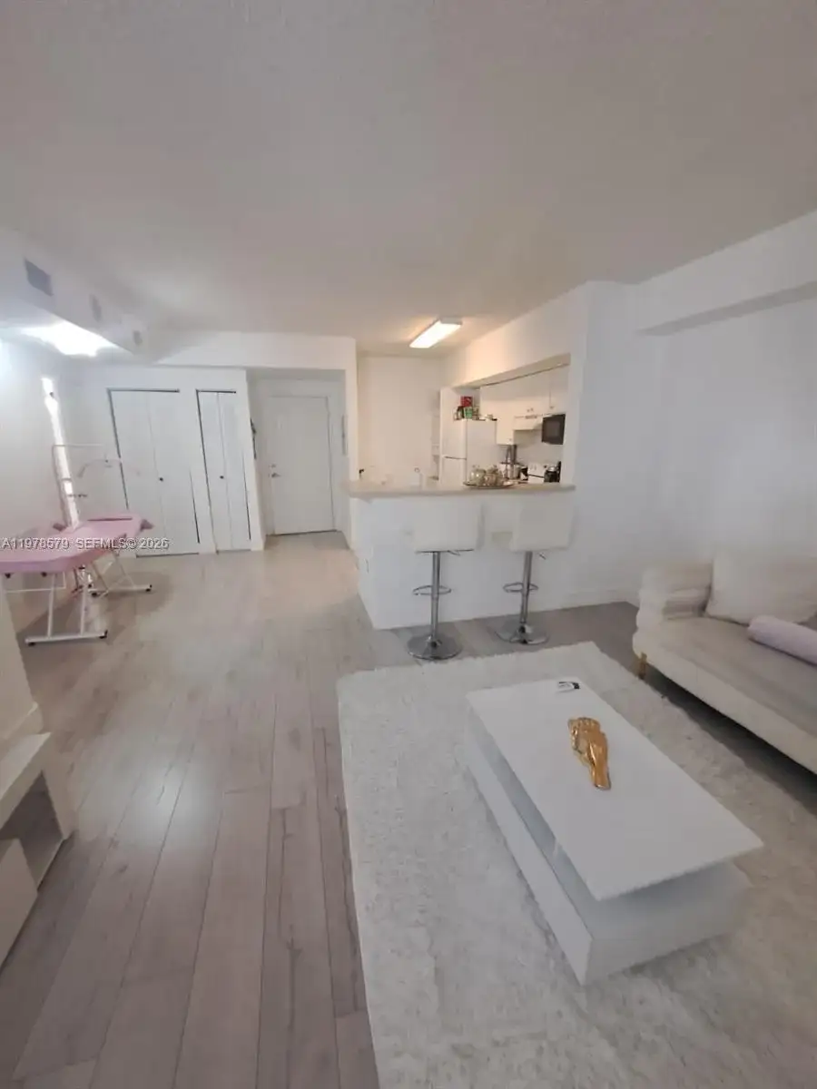 5077 NW 7th St # 912, Miami FL 33126 photo 5